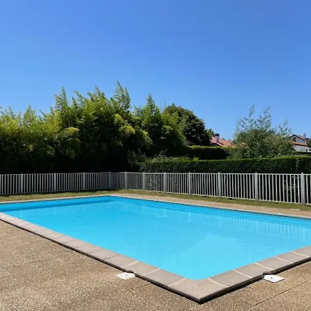 아파트 Avec Piscine 바욘
